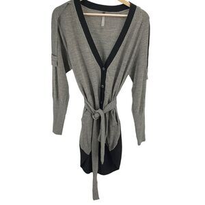 Soyer longline cardigan belt sweater small EUC button front wool